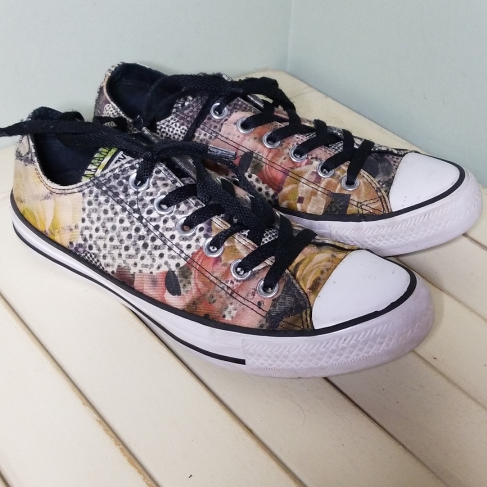 Converse low top Digital Floral Ox shoes Womens 8